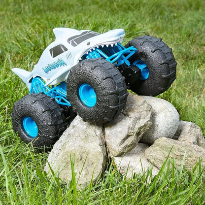 Megalodon Storm Suda Gidebilen USB Şarjlı Uzaktan Kumandalı Araba 38 Cm